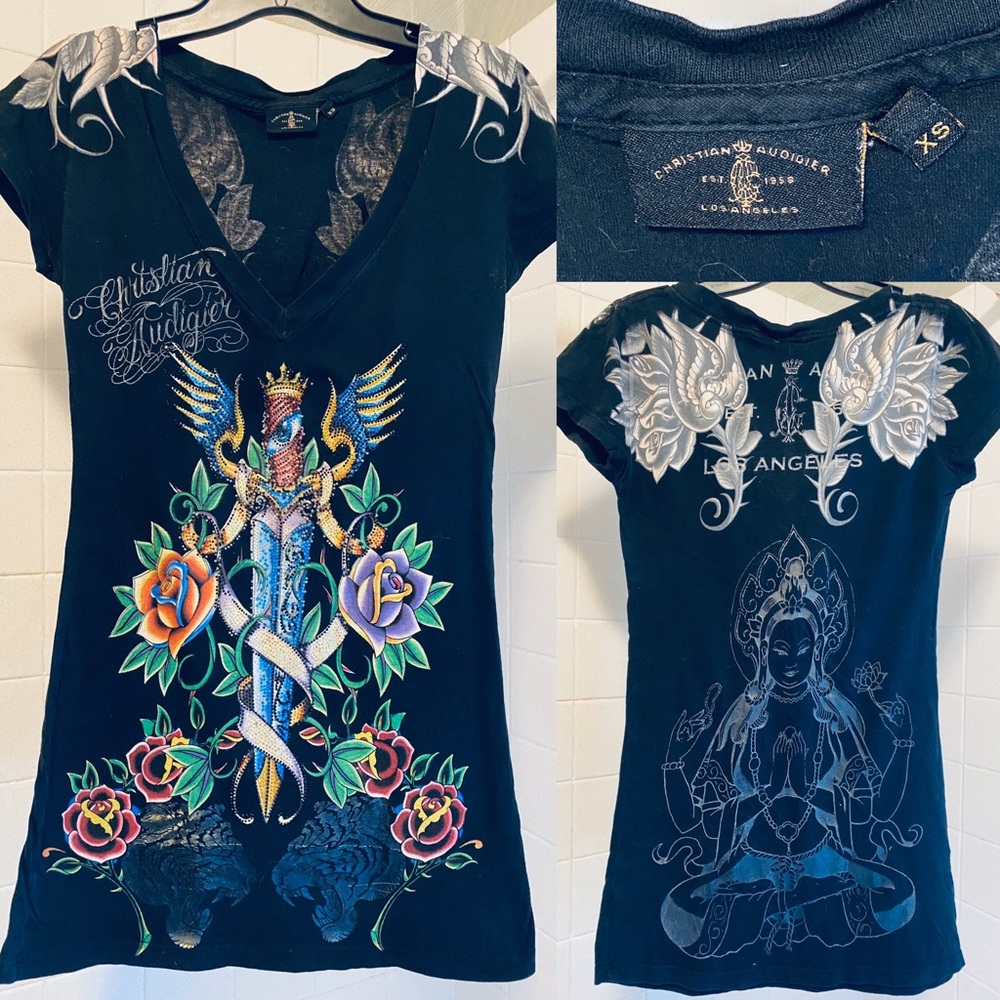 Christian Audigier Short Sleeve VNeck T Shirt SzXS